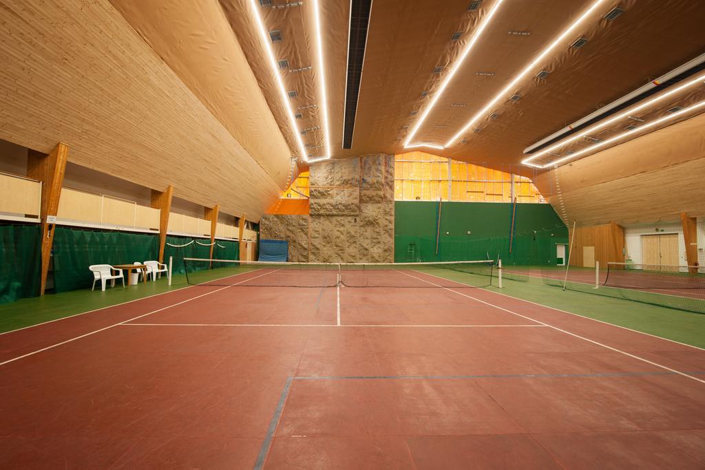 Sport-V-Hotel Hrotovice Екстериор снимка
